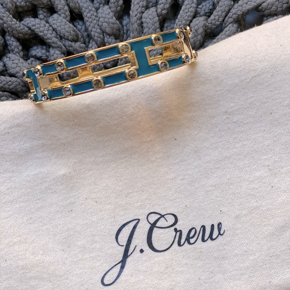📣 Moving Sale!! ✨ J.Crew Enamel Cutout Bangle Bracelet - Picture 2 of 4
